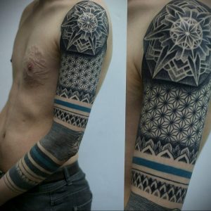 фото пример тату мандала 04.02.2020 №387 -mandala tattoo- tattoo-photo.ru