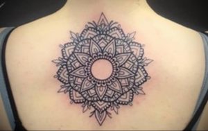 фото пример тату мандала 04.02.2020 №391 -mandala tattoo- tattoo-photo.ru