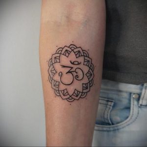 фото пример тату мандала 04.02.2020 №396 -mandala tattoo- tattoo-photo.ru