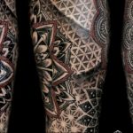 фото пример тату мандала 04.02.2020 №402 -mandala tattoo- tattoo-photo.ru