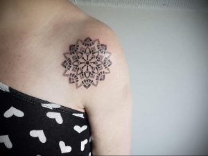 фото пример тату мандала 04.02.2020 №405 -mandala tattoo- tattoo-photo.ru