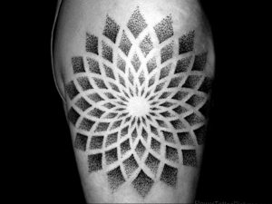 фото пример тату мандала 04.02.2020 №433 -mandala tattoo- tattoo-photo.ru