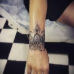 фото тату мандала браслетом 04.02.2020 №021 -mandala tattoo- tattoo-photo.ru