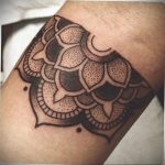 фото тату мандала браслетом 04.02.2020 №049 -mandala tattoo- tattoo-photo.ru