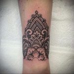 фото тату мандала браслетом 04.02.2020 №050 -mandala tattoo- tattoo-photo.ru