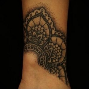 фото тату мандала браслетом 04.02.2020 №074 -mandala tattoo- tattoo-photo.ru