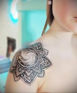 фото тату мандала для девушек 04.02.2020 №030 -mandala tattoo- tattoo-photo.ru