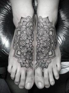 фото тату мандала для девушек 04.02.2020 №045 -mandala tattoo- tattoo-photo.ru