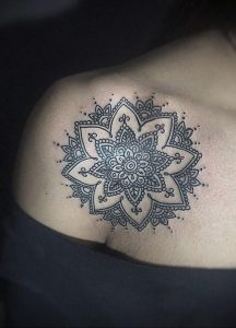 фото тату мандала для девушек 04.02.2020 №051 -mandala tattoo- tattoo-photo.ru