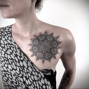 фото тату мандала для девушек 04.02.2020 №085 -mandala tattoo- tattoo-photo.ru