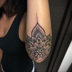 фото тату мандала для девушек 04.02.2020 №093 -mandala tattoo- tattoo-photo.ru