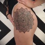 фото тату мандала для девушек 04.02.2020 №098 -mandala tattoo- tattoo-photo.ru