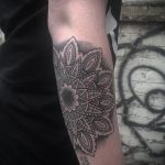 фото тату мандала для девушек 04.02.2020 №107 -mandala tattoo- tattoo-photo.ru