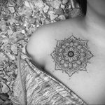 фото тату мандала для девушек 04.02.2020 №109 -mandala tattoo- tattoo-photo.ru