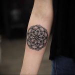 фото тату мандала для девушек 04.02.2020 №154 -mandala tattoo- tattoo-photo.ru