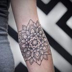 фото тату мандала для девушек 04.02.2020 №157 -mandala tattoo- tattoo-photo.ru