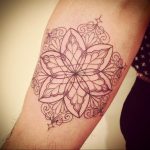 фото тату мандала для девушек 04.02.2020 №198 -mandala tattoo- tattoo-photo.ru