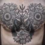 фото тату мандала на груди 04.02.2020 №024 -mandala tattoo- tattoo-photo.ru