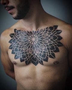 фото тату мандала на груди 04.02.2020 №030 -mandala tattoo- tattoo-photo.ru