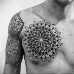 фото тату мандала на груди 04.02.2020 №039 -mandala tattoo- tattoo-photo.ru