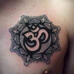 фото тату мандала на груди 04.02.2020 №042 -mandala tattoo- tattoo-photo.ru