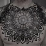 фото тату мандала на груди 04.02.2020 №050 -mandala tattoo- tattoo-photo.ru