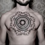 фото тату мандала на груди 04.02.2020 №056 -mandala tattoo- tattoo-photo.ru