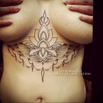 фото тату мандала на груди 04.02.2020 №062 -mandala tattoo- tattoo-photo.ru