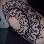 фото тату мандала на локте 04.02.2020 №010 -mandala tattoo- tattoo-photo.ru