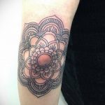 фото тату мандала на локте 04.02.2020 №041 -mandala tattoo- tattoo-photo.ru