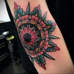 фото тату мандала на локте 04.02.2020 №054 -mandala tattoo- tattoo-photo.ru