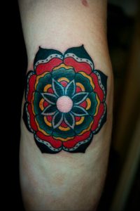 фото тату мандала на локте 04.02.2020 №074 -mandala tattoo- tattoo-photo.ru