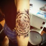 фото тату мандала на локте 04.02.2020 №086 -mandala tattoo- tattoo-photo.ru