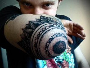 фото тату мандала на локте 04.02.2020 №104 -mandala tattoo- tattoo-photo.ru