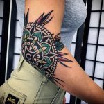 фото тату мандала на локте 04.02.2020 №113 -mandala tattoo- tattoo-photo.ru