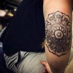 фото тату мандала на локте 04.02.2020 №119 -mandala tattoo- tattoo-photo.ru