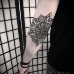 фото тату мандала на локте 04.02.2020 №123 -mandala tattoo- tattoo-photo.ru