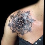 фото тату мандала на плече 04.02.2020 №013 -mandala tattoo- tattoo-photo.ru