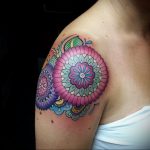 фото тату мандала на плече 04.02.2020 №035 -mandala tattoo- tattoo-photo.ru