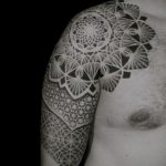 фото тату мандала на плече 04.02.2020 №037 -mandala tattoo- tattoo-photo.ru