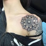 фото тату мандала на плече 04.02.2020 №066 -mandala tattoo- tattoo-photo.ru