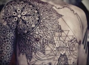 фото тату мандала на плече 04.02.2020 №070 -mandala tattoo- tattoo-photo.ru