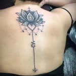 фото тату мандала на спине 04.02.2020 №038 -mandala tattoo- tattoo-photo.ru