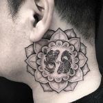 фото тату мандала на шее 04.02.2020 №027 -mandala tattoo- tattoo-photo.ru
