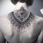 фото тату мандала на шее 04.02.2020 №075 -mandala tattoo- tattoo-photo.ru