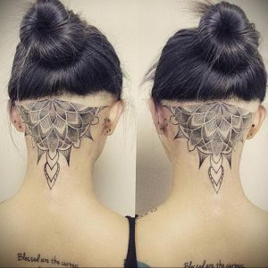 фото тату мандала на шее 04.02.2020 №090 -mandala tattoo- tattoo-photo.ru