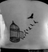 фото тату птица в клетке 02.01.2019 №059 -bird cage tattoo- tattoo-photo.ru