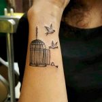 фото тату птица в клетке 02.01.2019 №063 -bird cage tattoo- tattoo-photo.ru