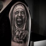 Тату Монашка на руке 16.02.2020 №1009 -nun tattoo- tattoo-photo.ru