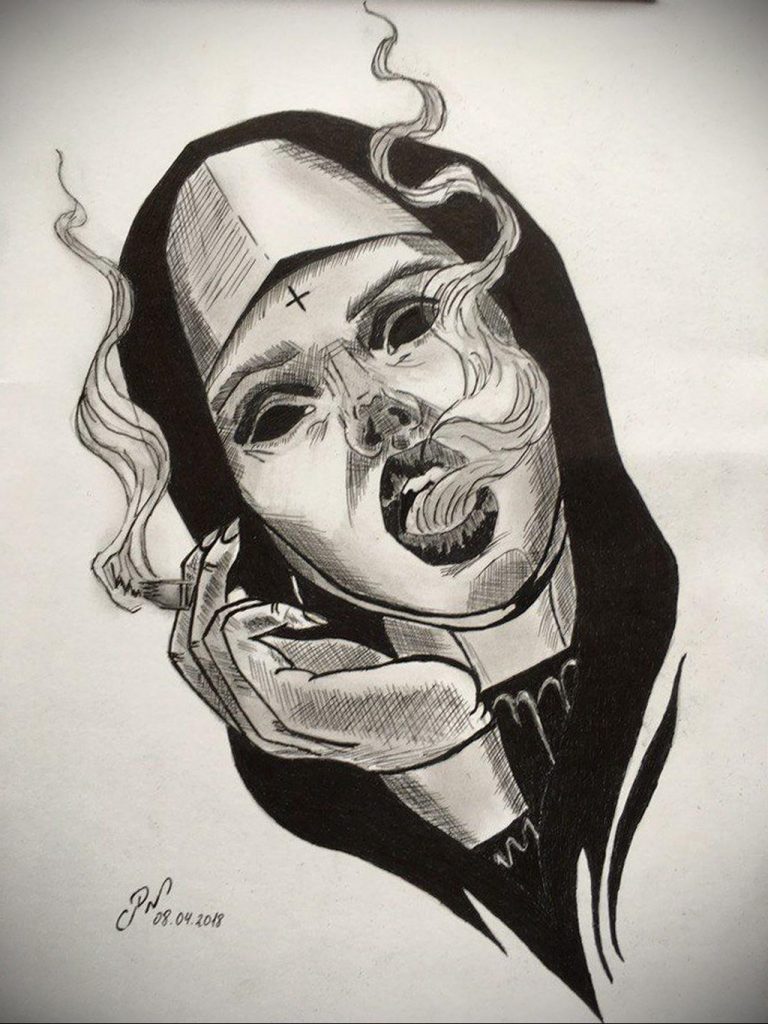 Курящая монахиня тату